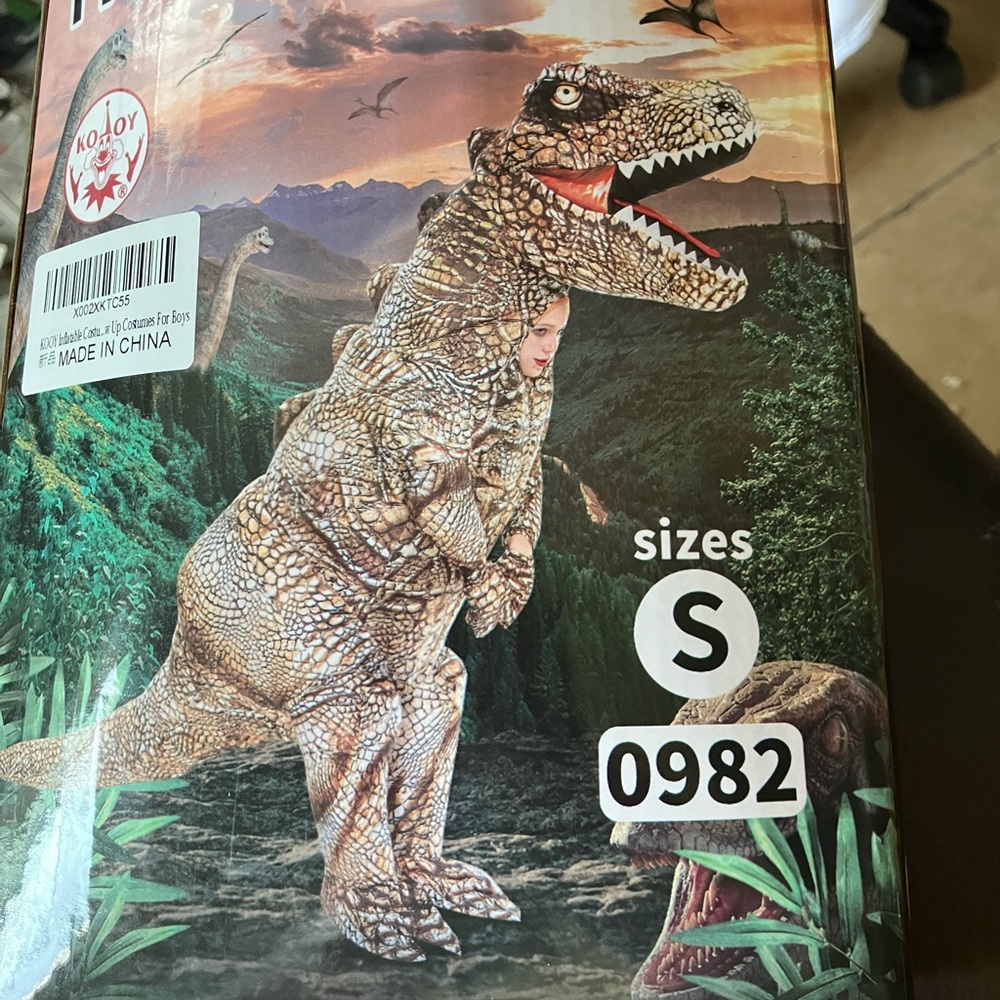 Dinosaur inflatable Halloween kids S costume Tyrannosaurus- gently used no tear